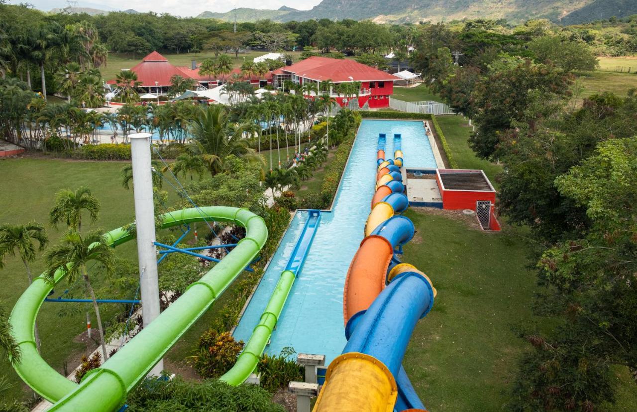 Playa Hawai Ibague Hotel Exterior photo