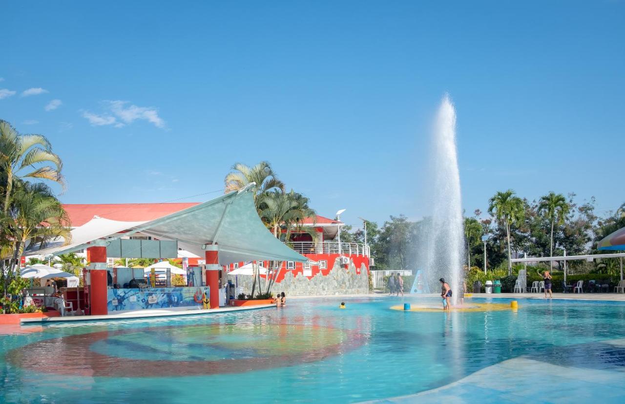 Playa Hawai Ibague Hotel Exterior photo