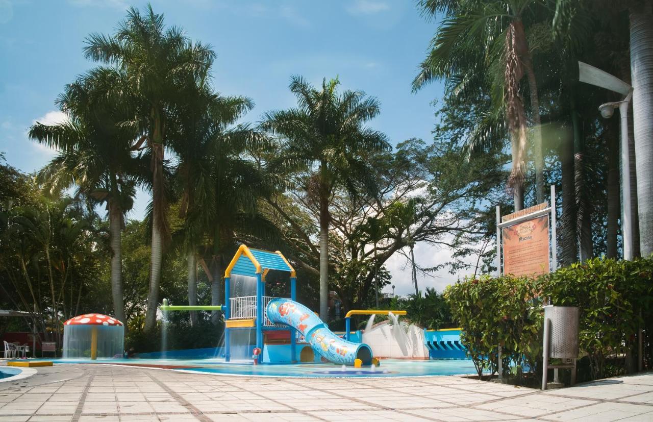 Playa Hawai Ibague Hotel Exterior photo